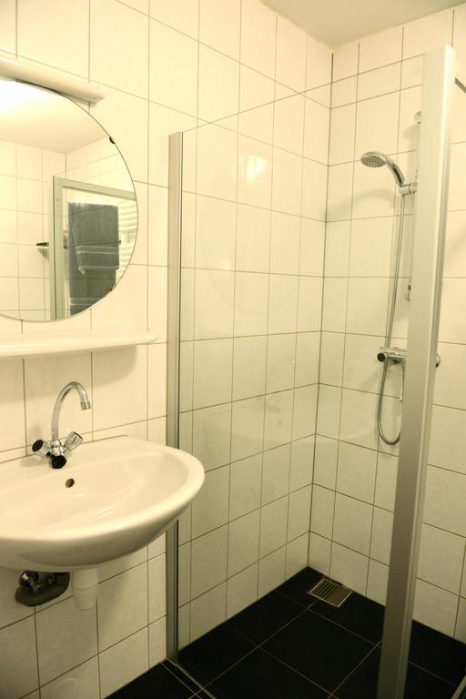 Appartementen Verhuur De Trijehoek Stiens Eksteriør billede